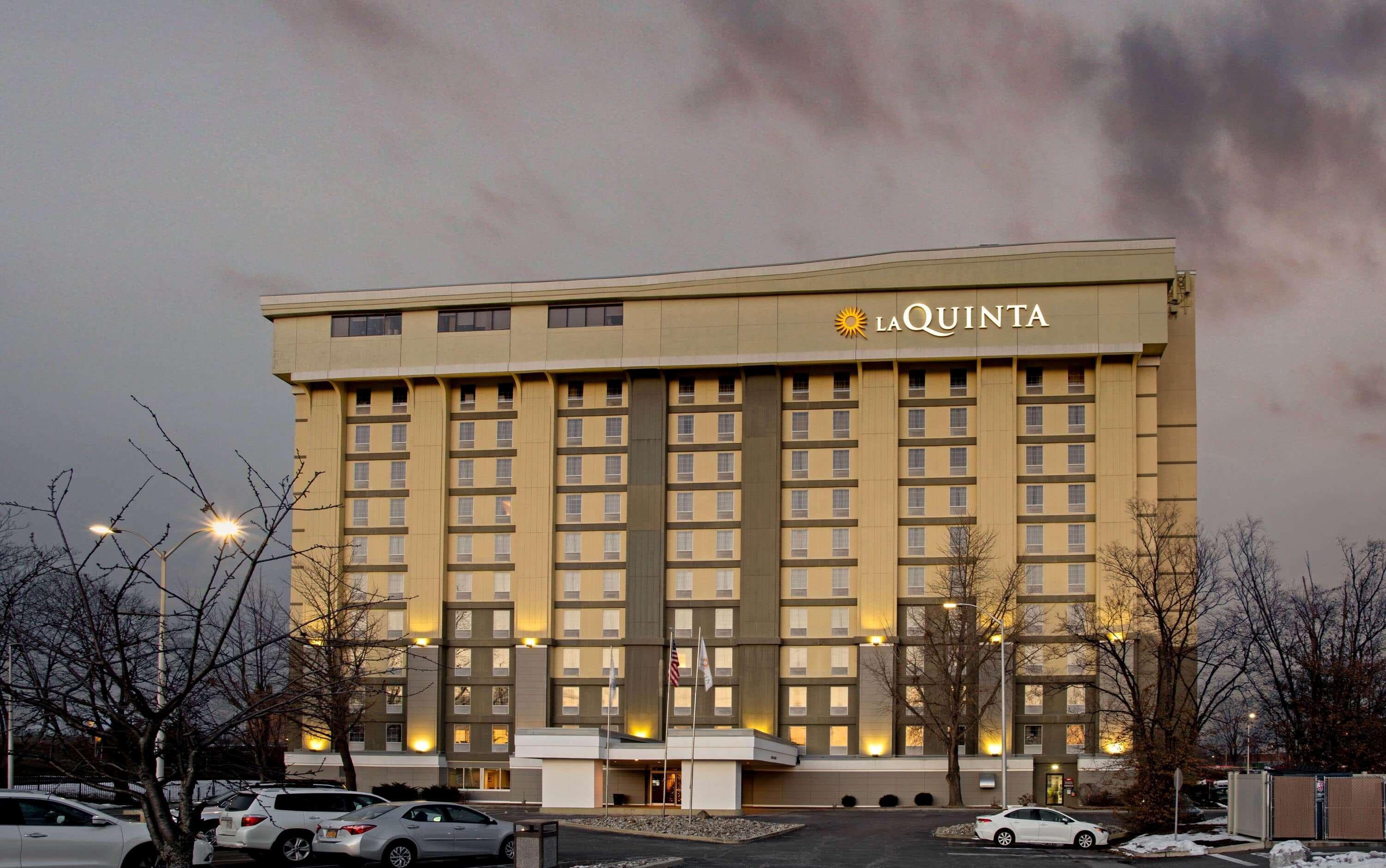 La Quinta By Wyndham Springfield Ξενοδοχείο Εξωτερικό φωτογραφία